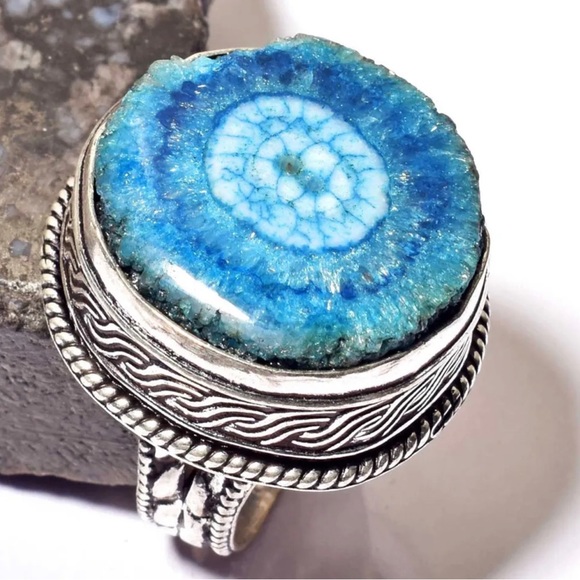 Jewelry - Solar Quartz Druzy Handcrafted In An Antique Setting Ring Size 7.5 NWOT